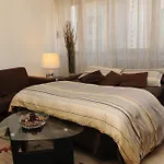 Lux Apartahotel