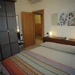 Apartahotel Lux 3*