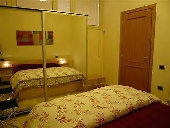 Lux Aparthotel Roma