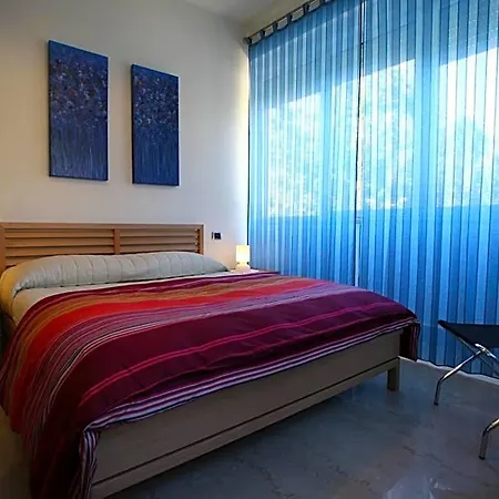 Lux 3*