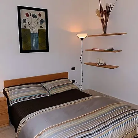 Aparthotel Lux 3*