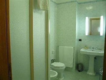 Lux Hotel apartamentowy 3*