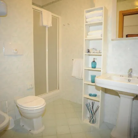 Lux 3*