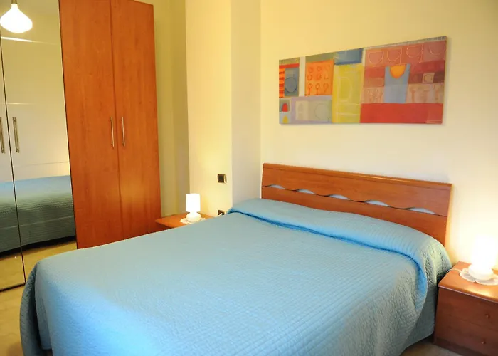 Lux Aparthotel 3*